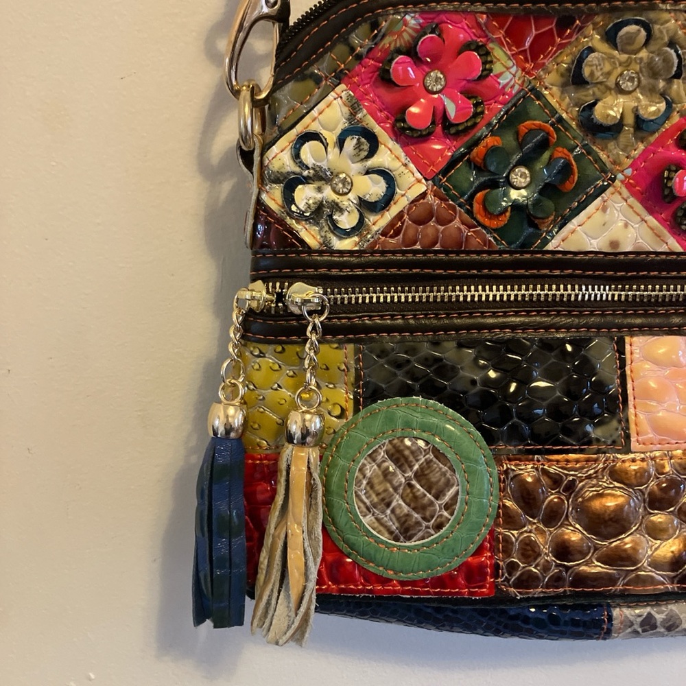 Beautiful Y2K vibes purse - Picture 3 of 3